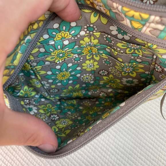 Vera Bradley lemon parfait crossbody purse - Picture 7 of 8